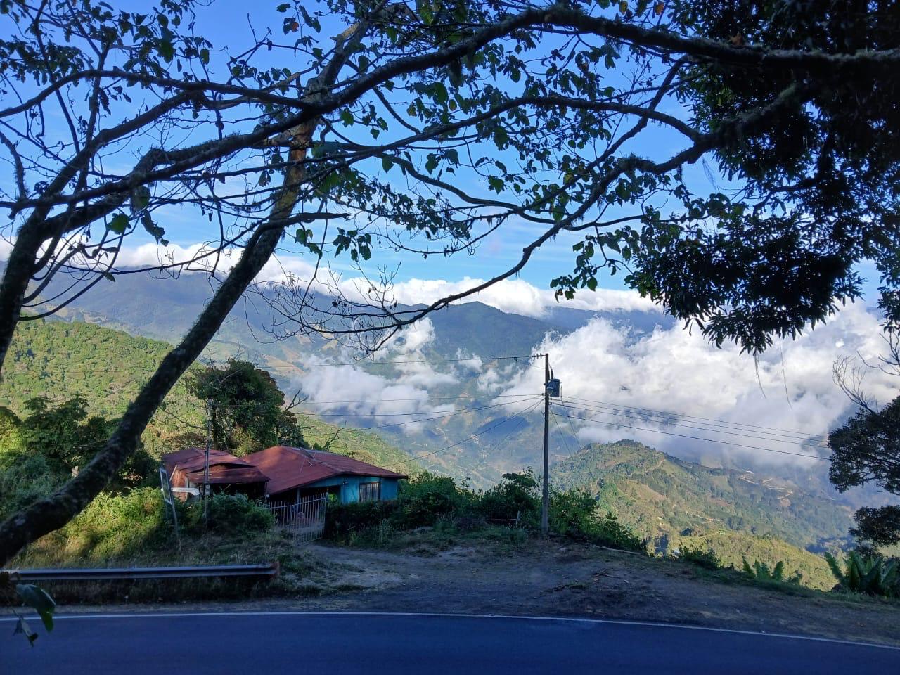 Casa con hermosa vista Pérez Zeledón